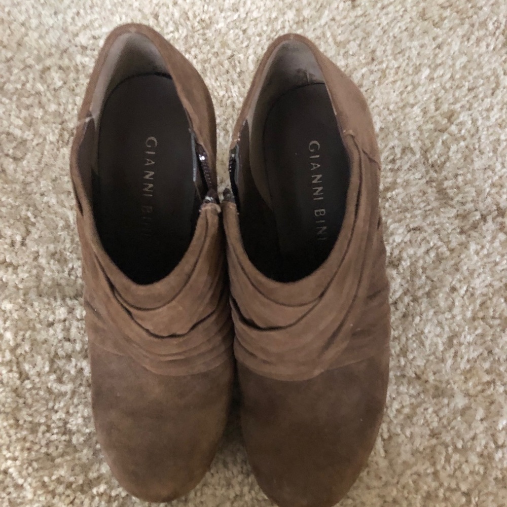 Gianni Bini Booties